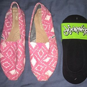Cute TOMS